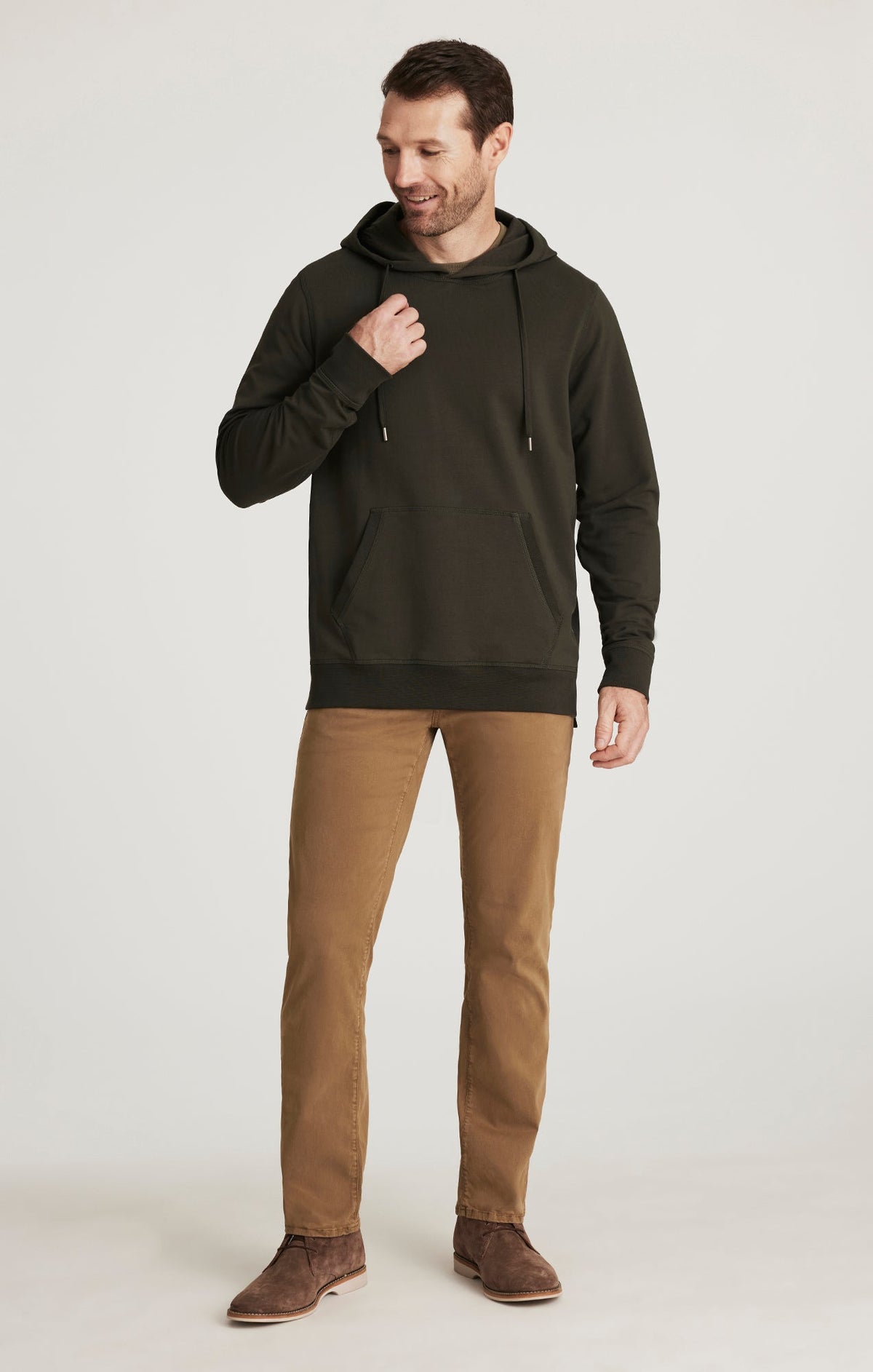 Charisma fit in Tobacco Twill