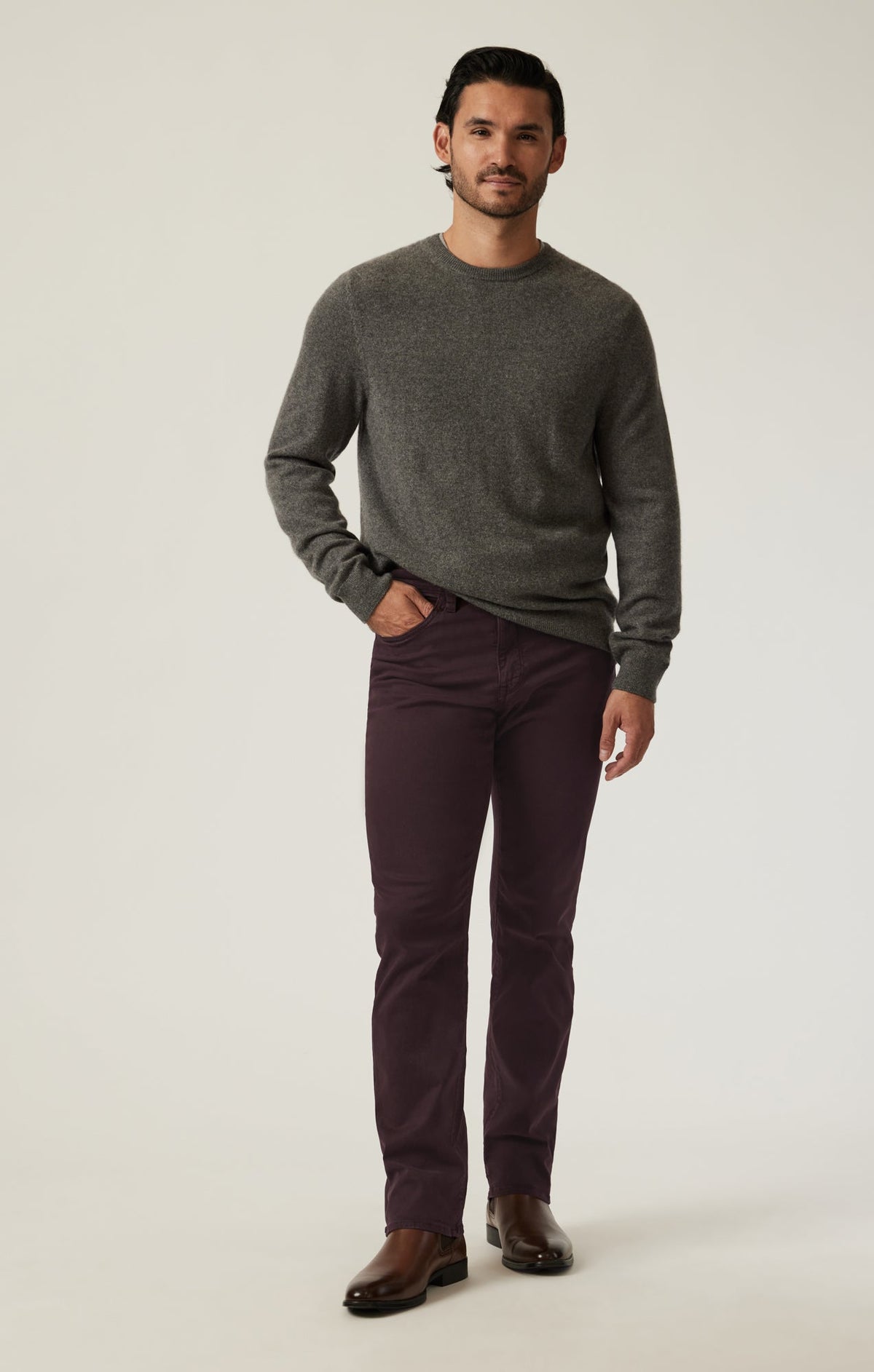 Charisma fit in Burgundy Twill
